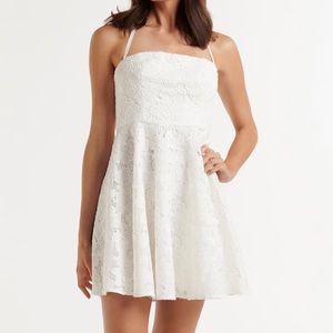 Ever new Melbourne white dress